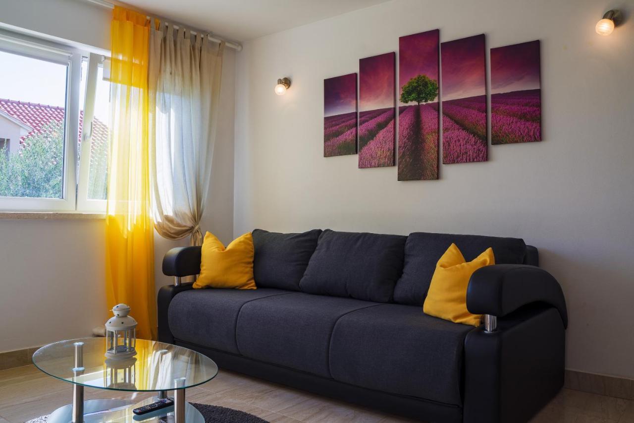 House Fidulic - Apartment The Lavender Lumbarda Kültér fotó