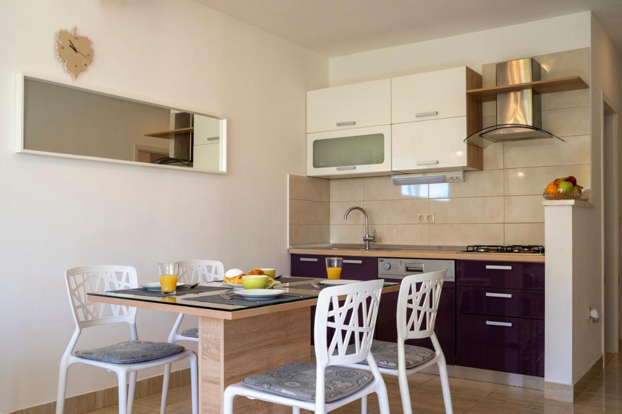 House Fidulic - Apartment The Lavender Lumbarda Kültér fotó