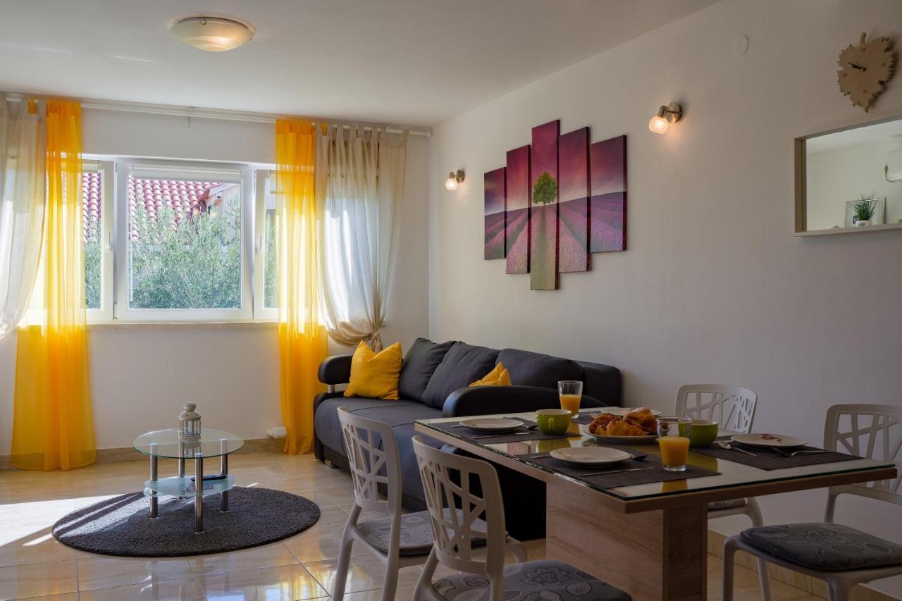 House Fidulic - Apartment The Lavender Lumbarda Kültér fotó
